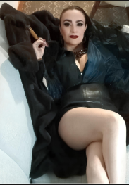 Mistress Natasha Müller